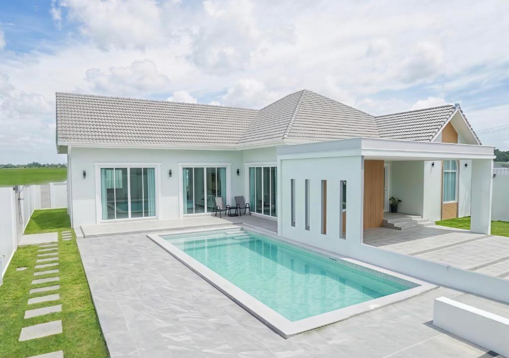 Pong Villa | The 8 MaBella House Pattaya Pool Villa