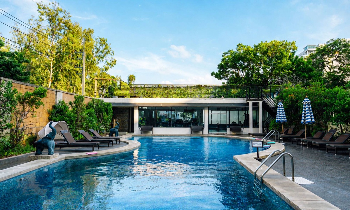 Pattaya Bay Hotel | The Bayview Hotel Pattaya