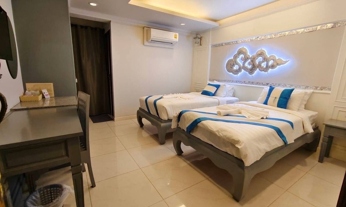 Thapae Hotel | The Boone Hotel