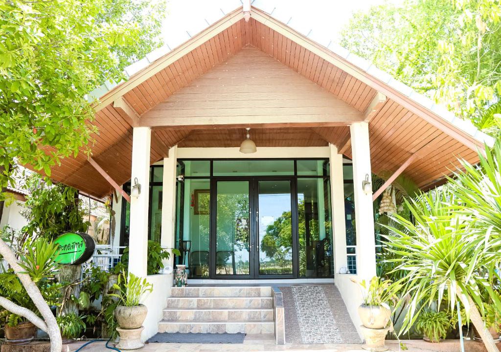 Nakhon Sawan Resort | The cottage resort nakhonsawan