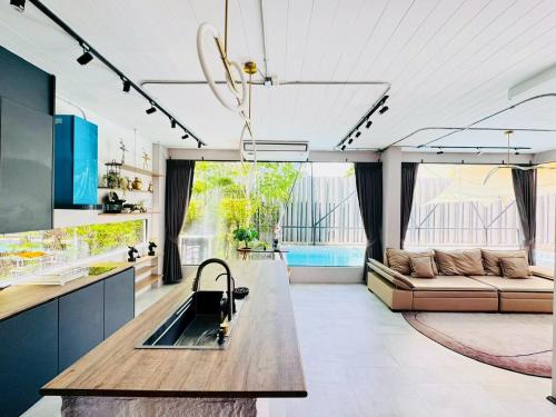 Hin Lek Fai House | The Dome Pool Villa Hua Hin