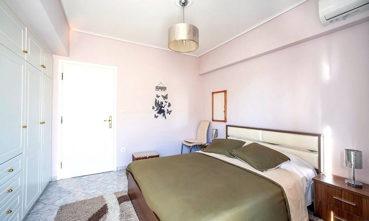 Neos Kosmos Apartment | The Down town luxury
