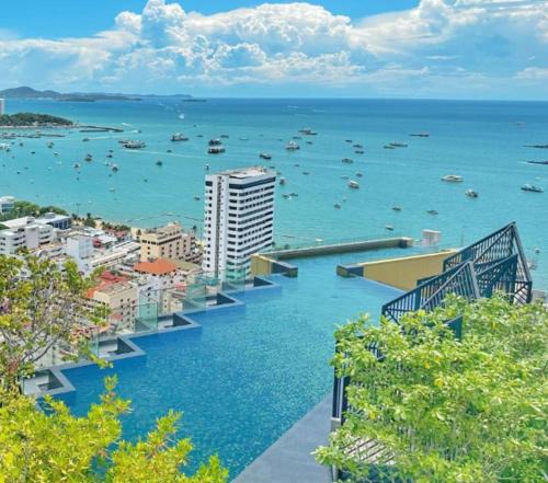 Pattaya Bay Apartment | The Edge central pattaya