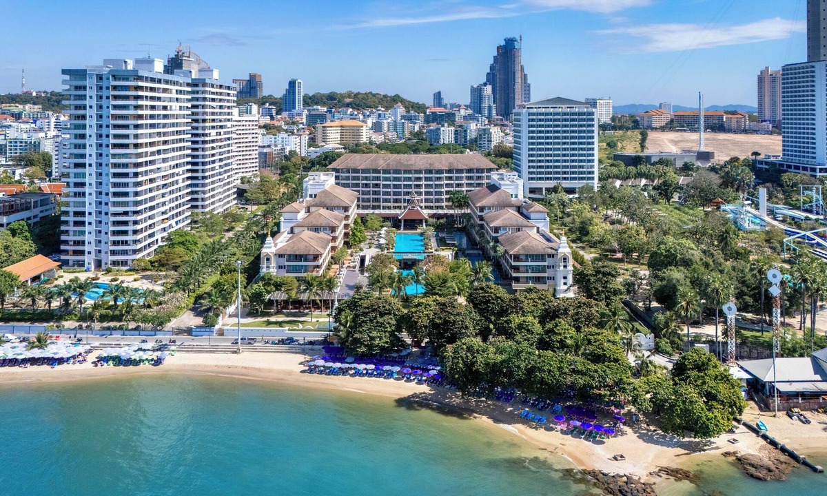 Jomtien Hotel | The Heritage Pattaya Beachfront Resort