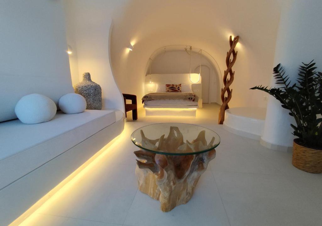 Messaria Apartment | The Magic Luxury Cave Suites