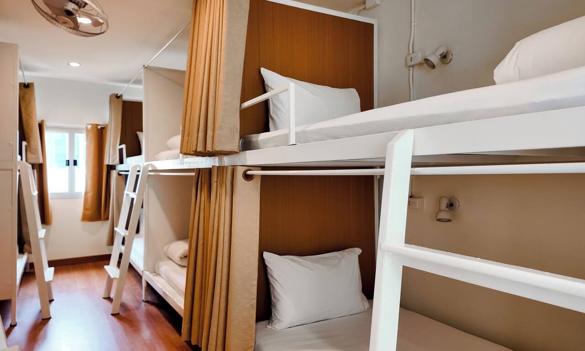Ban Phan Thom Hostel | The Meadow Hostel Khaosan