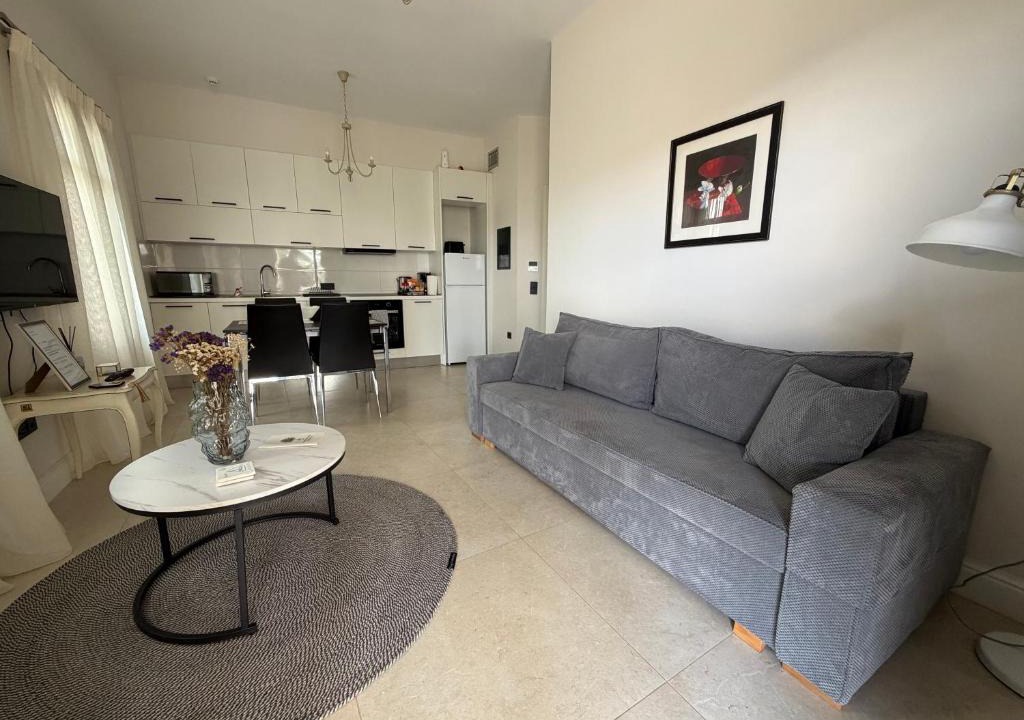 Alexandroupoli Apartment | The Mulberry House Heritage by the Sea