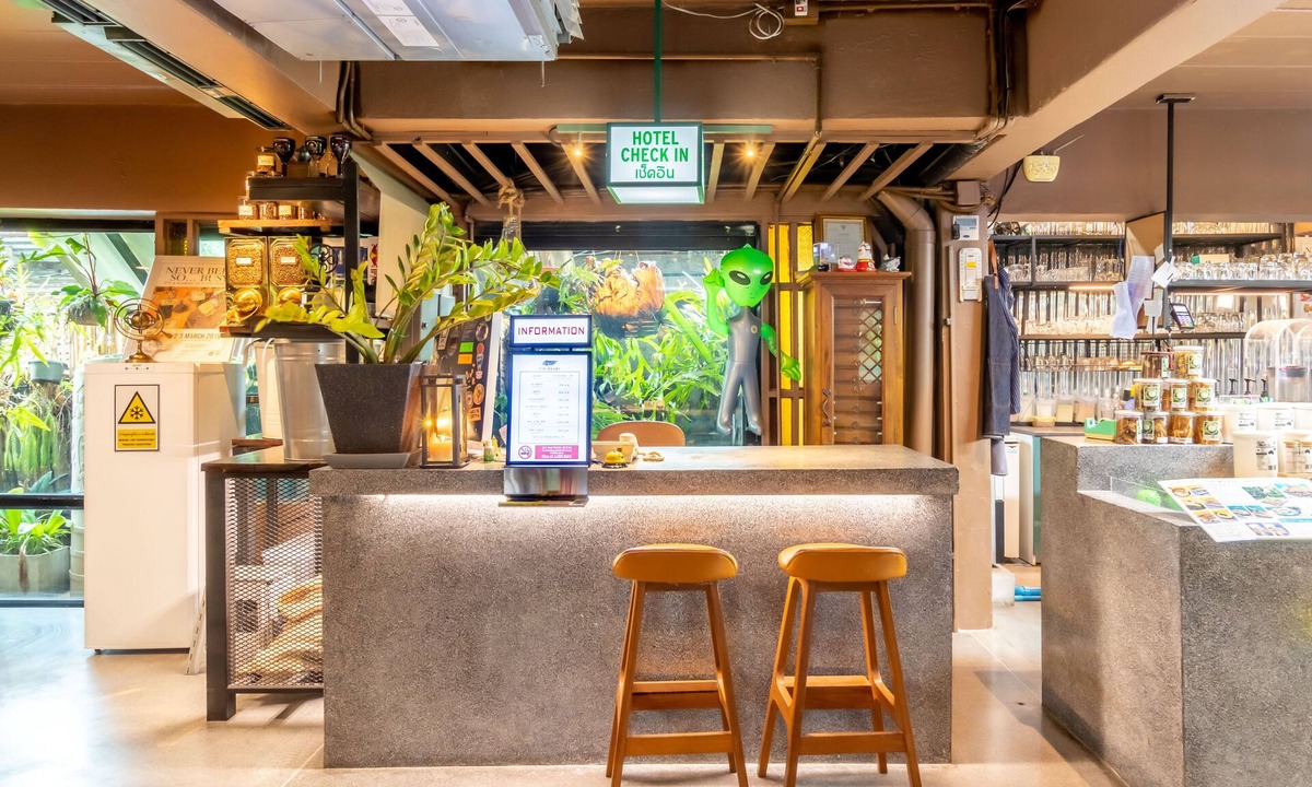 Phutthamonthon Hotel | The Palm Hotel
