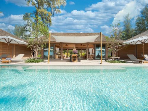 Khok Kloi Villa | The Pines Villa Luxury Beachfront Villa with Private Pool & Padel Court Access