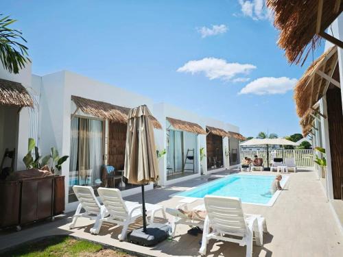 Ko Lanta Hotel | The Pool House Koh Lanta