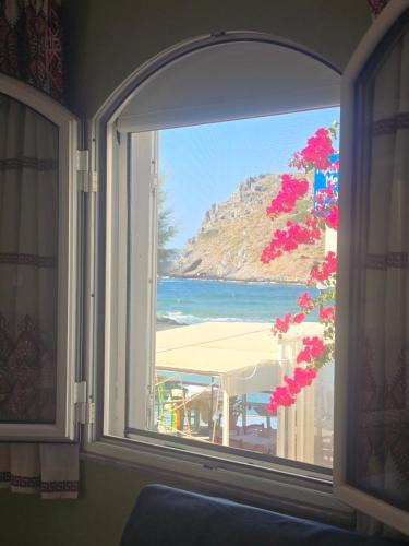 Mochlos Apartment | The Reefs - Sea Lounge