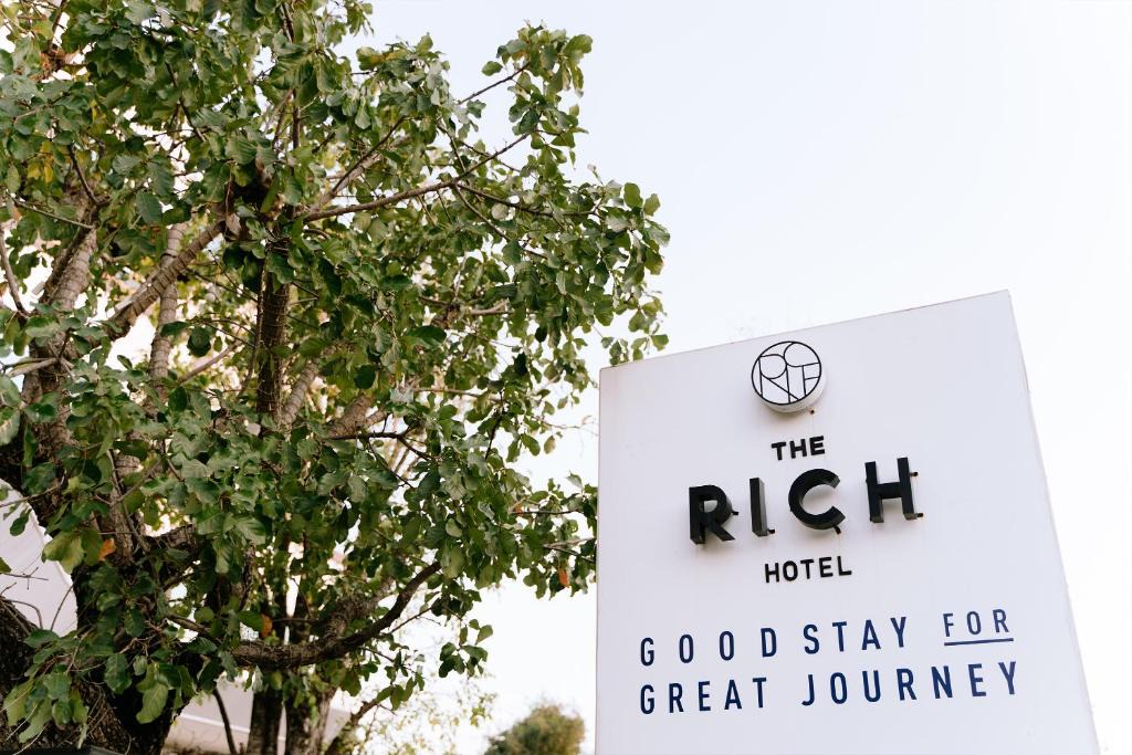 Nai Mueang Hotel | The Rich Hotel