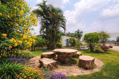 Suphan Buri Hotel | The Room Suphanburi