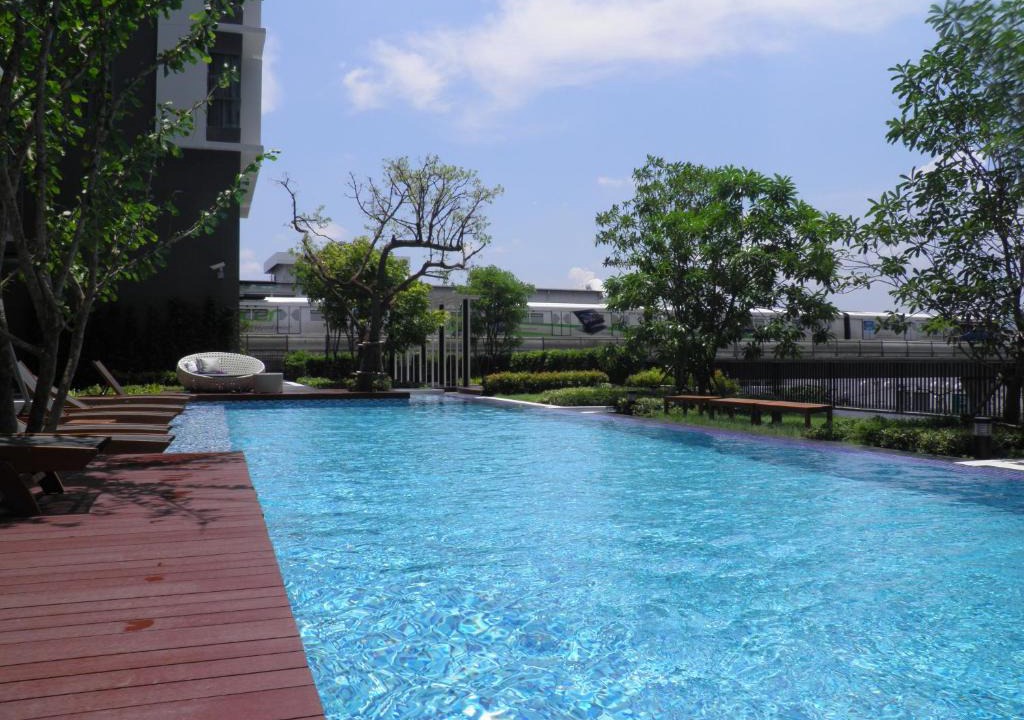 Phra Khanong Apartment | The SkyHouse Duplex - Luxury Home