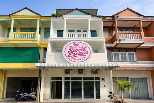 Kathu Apartment | The Sweet Escape