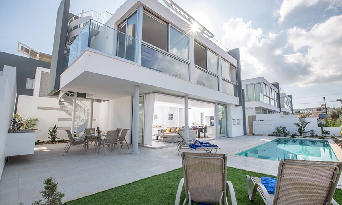 Pernera Villa | The Ultimate 5 Star Holiday Villa in Protaras with Private Pool and Close to the Beach