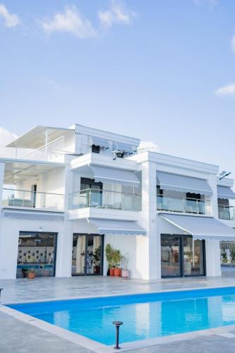 Thermi Apartment | Thessprivepool