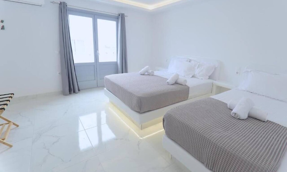 Perivolos Hotel | Tinamar Selection