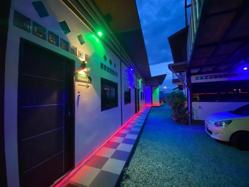 Sap Yai Hotel | Touch the Wind