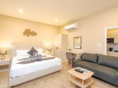 Samut Sakhon House | Treerat Bangtao House