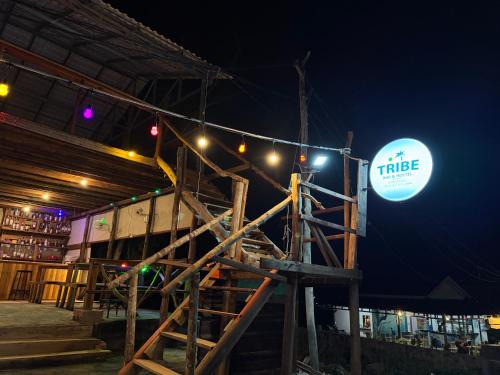 Santuk Hostel | TRIBE Bar & Hostel Koh Rong