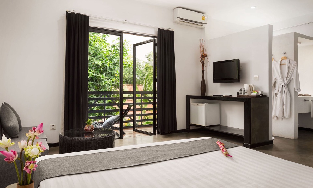 Siem Reap House | Two-bedroom Deluxe 6-8guests