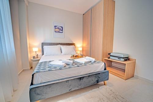 Perea Apartment | Two Levels