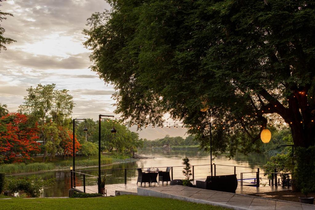 Kanchanaburi Hotel | U Inchantree Kanchanaburi