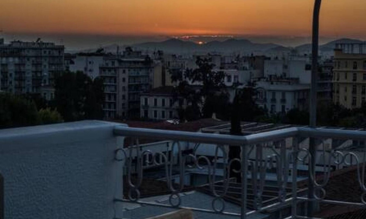 Mousio Apartment | Unique 100m2 penthouse with breathtaking cityview!