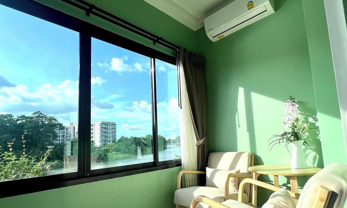 Chanthanimit Hotel | USABAI Riverside Boutique Hotel