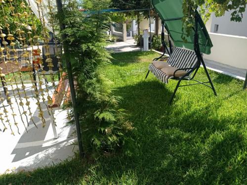 Agios Nikolaos Apartment | Vangel Backyard
