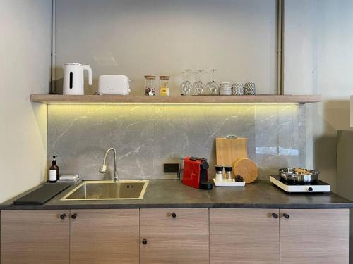 Ban Phan Thom Apartment | Vélin Khaosan - 5th Floor apartment with 2Bedrooms