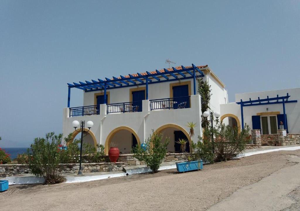 Agia Pelagia Apartment | Venardos Studios