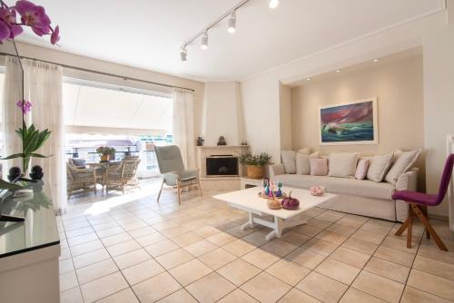 Pasalimani Apartment | Vicky's Sky Loft