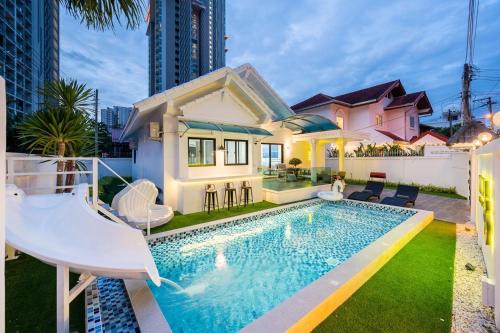 North Pattaya Villa | Villa 35 Wongamart