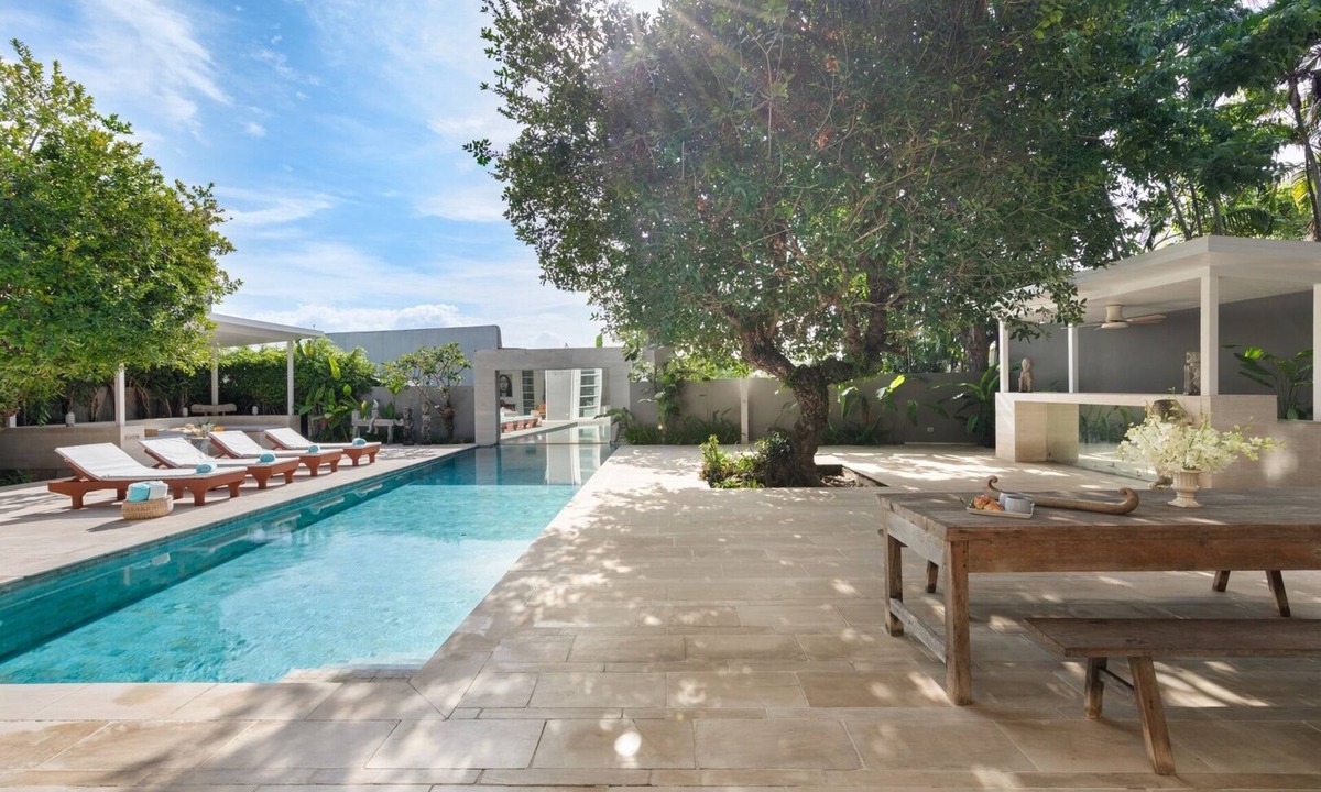 Moo 5 Villa | Villa Akasha - Artistic 1BR Luxury Pool Villa