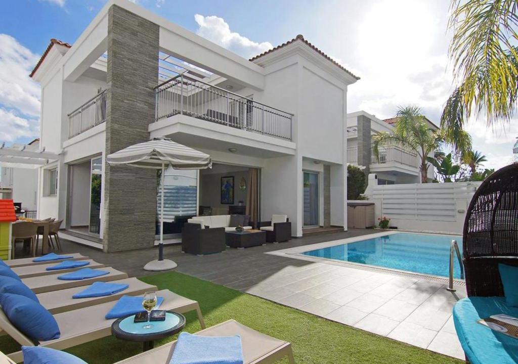Pernera Villa | Villa angellina