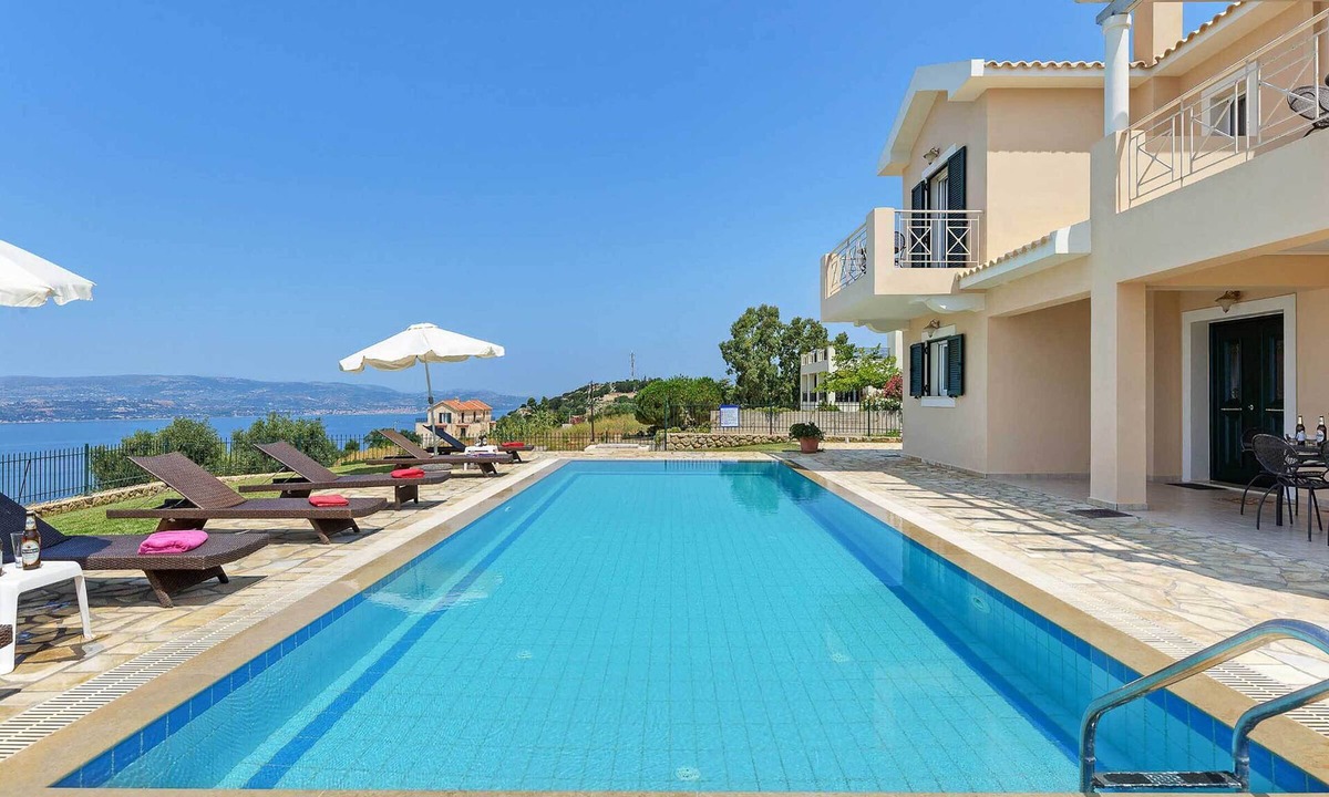 Lassi Villa | Villa Argostoli Bay - Three Bedroom Villa, Sleeps 7