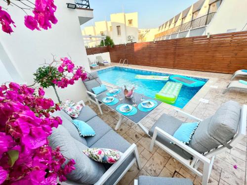 Pernera Villa | Villa Azul