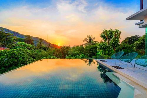 Kata Villa | Villa Beverly Private Infinity Pool with Seaview near Kata Beach