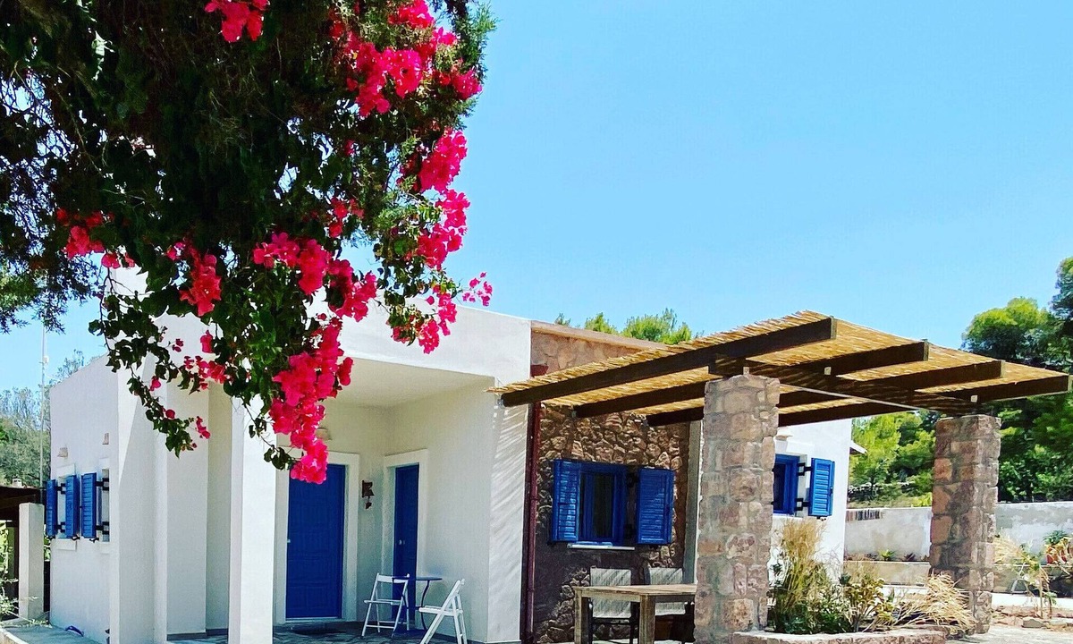 Vagia House | Villa Cavour, cute little villa.