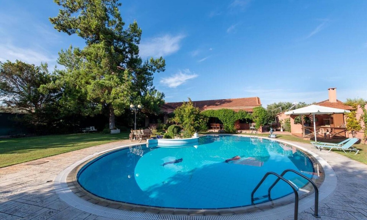 Chalcis Villa | Villa Christina in Evia