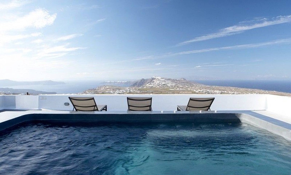 Santorini Villa | Villa Complex Mireon, Divine Sea Views, Private Pool n Hot Tub, Furnished.