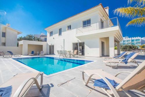Protaras Villa | Villa Delfini 1