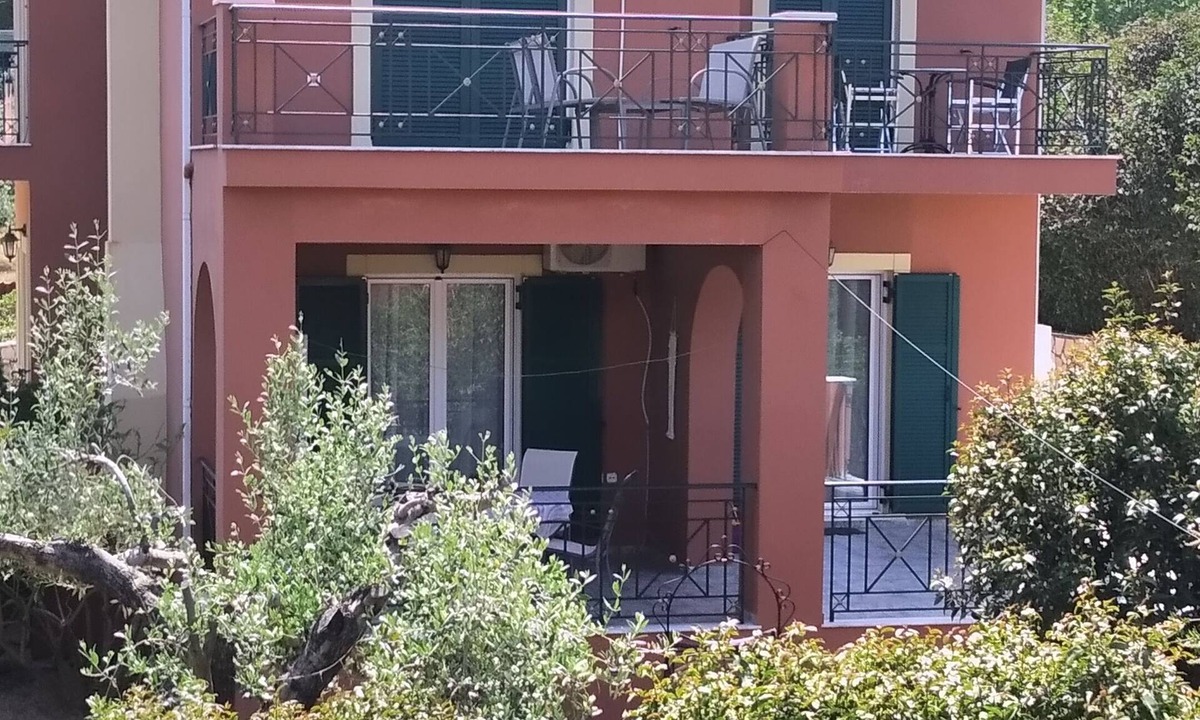 Karavomylos Villa | VILLA ELEFTHERIA family- friendly villa