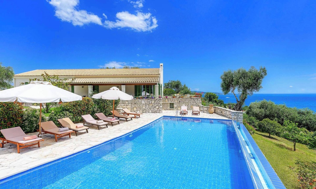 Kalami Villa | Villa Fonesei - Five Bedroom Villa, Sleeps 11