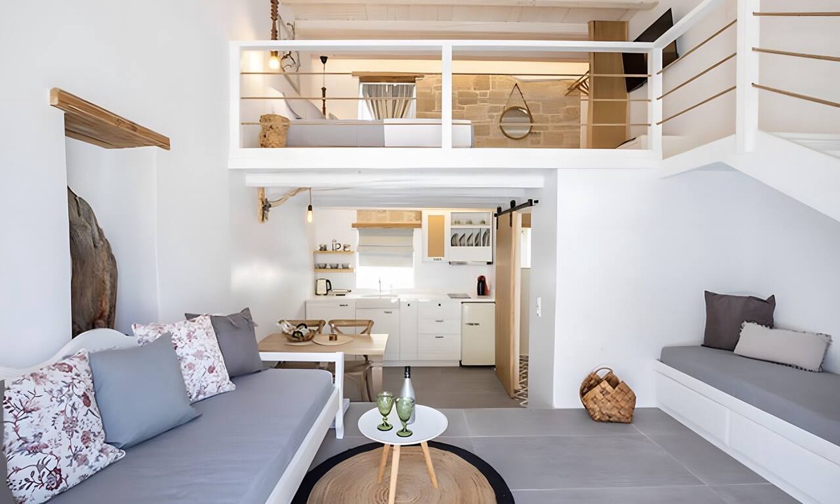 Finiki Apartment | Villa 'Grannys 1' with Mountain View, Wi-Fi and Air Conditioning