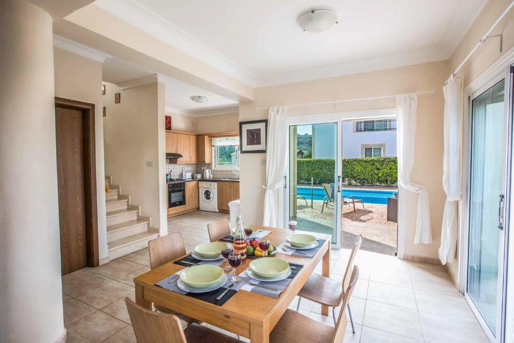 Protaras Villa | Villa Heracles