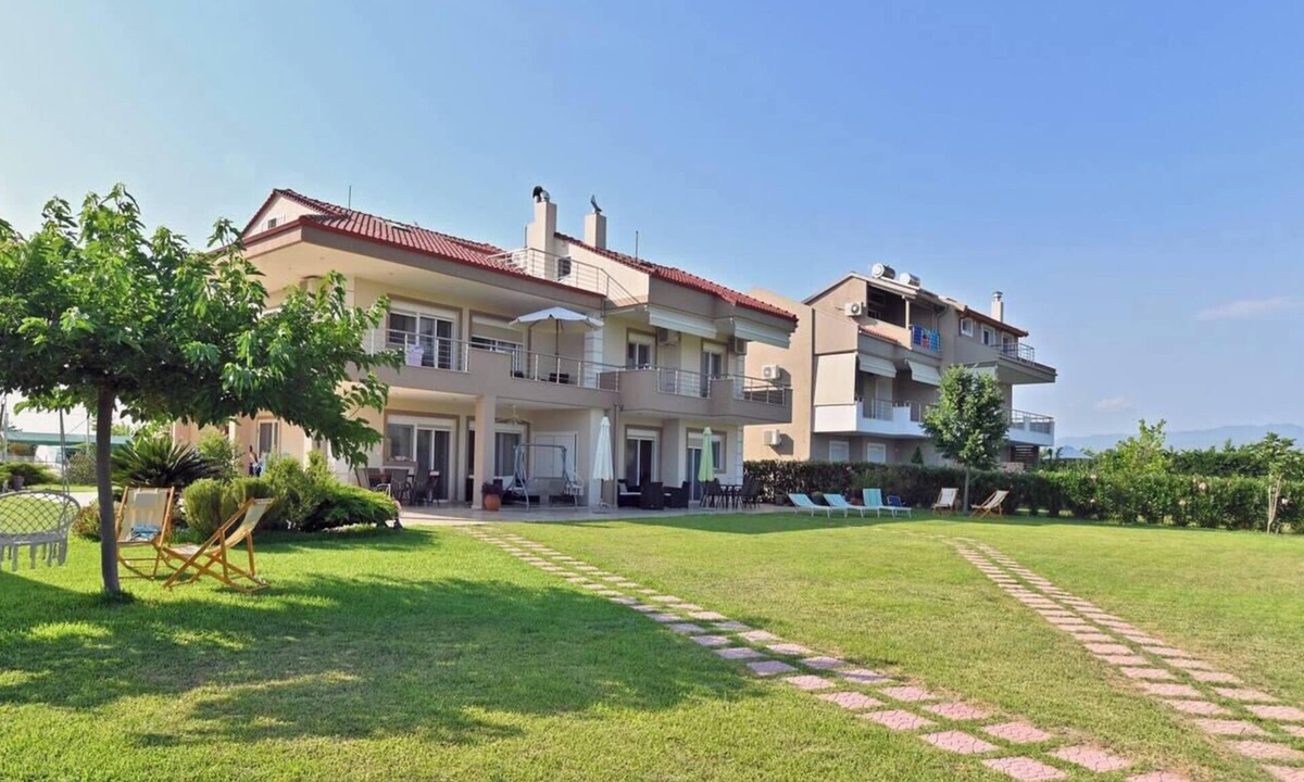 Nea Propontida Villa | Villa Iris 1 by RentalsPro - Agios Mamas Halkidiki