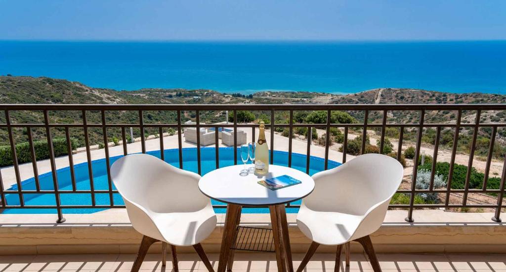 Kouklia Villa | Villa Idalium - stunning front line villa with panoramic sea views